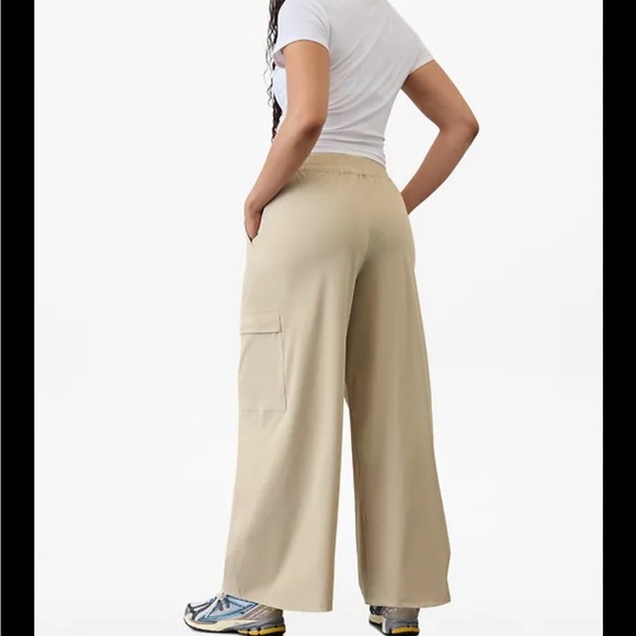 ATHLETA Pinnacle High Rise Cargo Trouser Wide Leg Pants - Picture 3 of 13